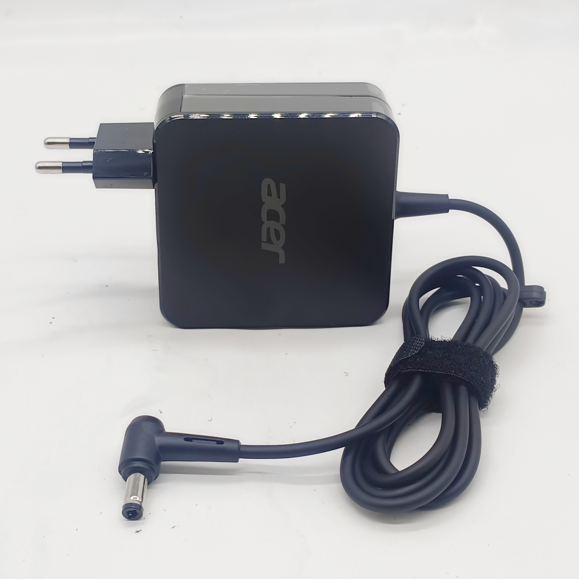 ADAPTOR ACER 19V 3.42A 5.5*2.5MM SQUARE (5525S)