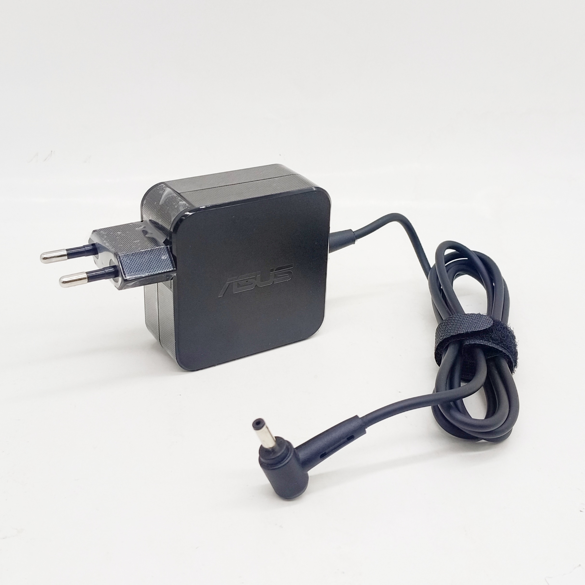 ADAPTOR ASUS 19V 2.37A 4.0*1.35MM SQUARE (23740S)
